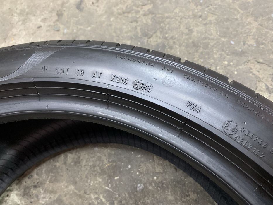 Шини Pirelli PZero PZ4 295/35 R22 пара