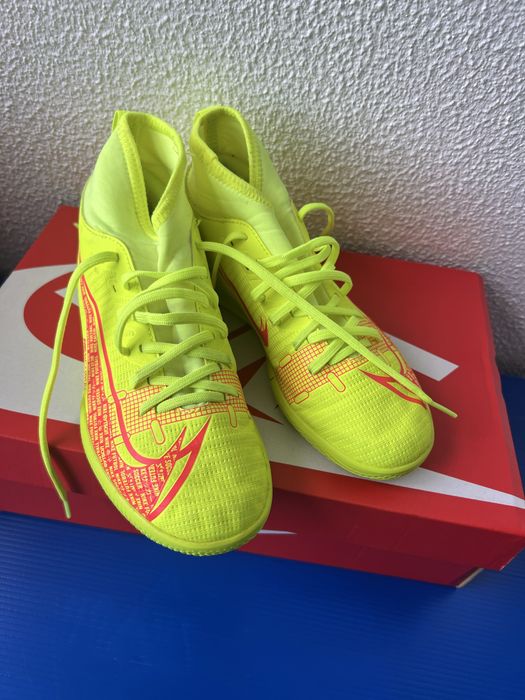 Nike mercurial superfly 8 ( novos )