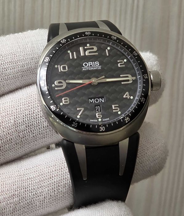 Чоловічий годинник Oris TT3 Titanium Automatic Day/Date