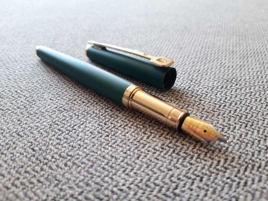 Caneta de tinta permanente "Oberthur"