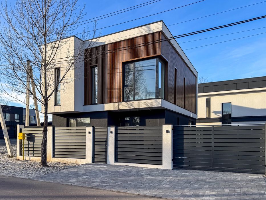 Окремий фасадний будинок 150 м², біля Ліцею №1, газ, асфальт