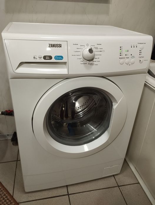 Стиральная машина ZANUSSI модель ZWSG6100V
Причина продажи, полетел по