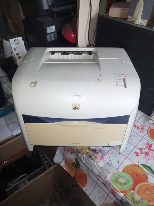 Кольоровий Canon lbp5200