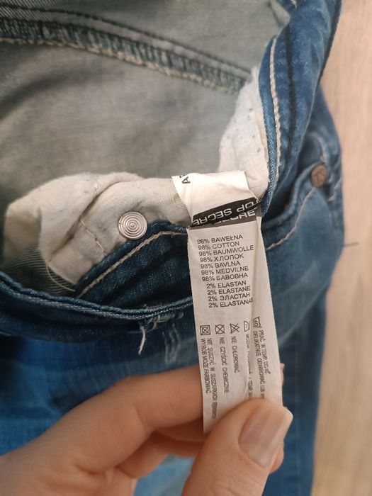 Spodnie jeansowe damskie