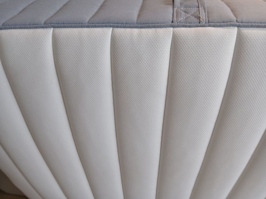 Colchão novo semi hortopedico do ikeia em saco plástico, de topo