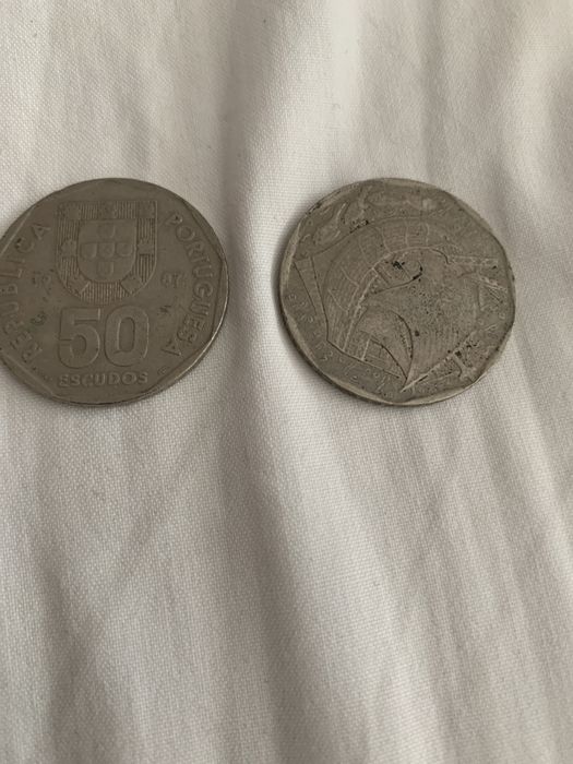 1987 Fifty Escudos Coin