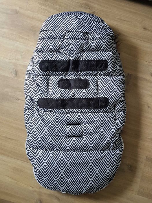 Śpiworek do wózka sanek fotelika Petite Cherie Design Futro 100cm
