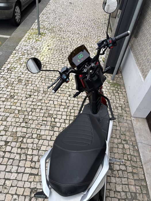 Moto eletrica scooters