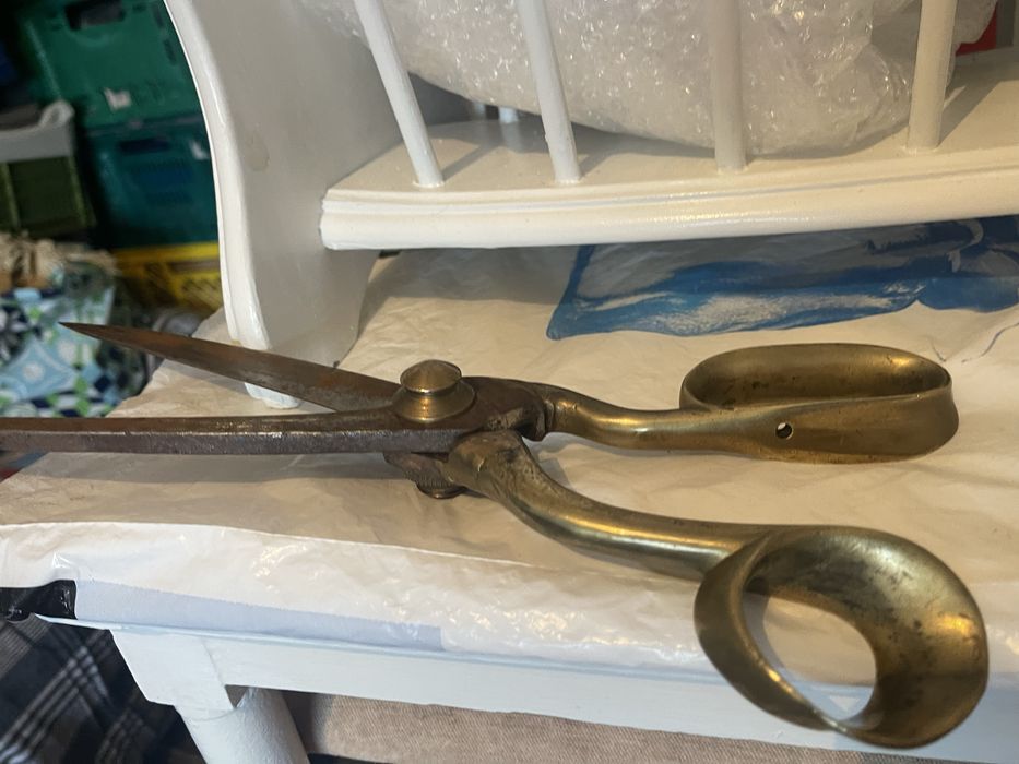 Tesoura de alfaiate 100 anos