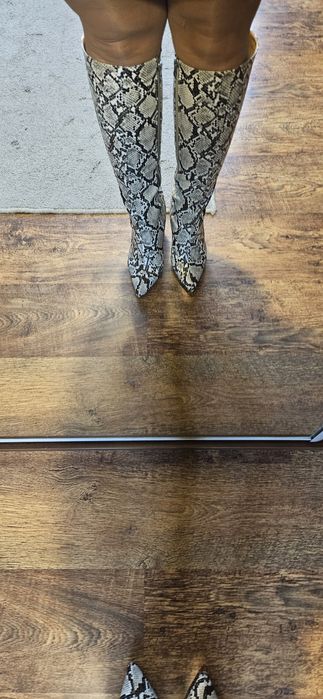 Kozaki wiosenne w panterkę rozmiar 38