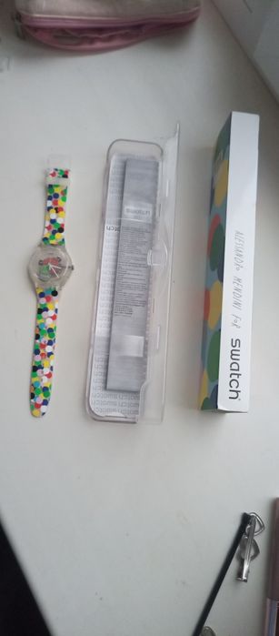 Годинник  Swatch  новий !