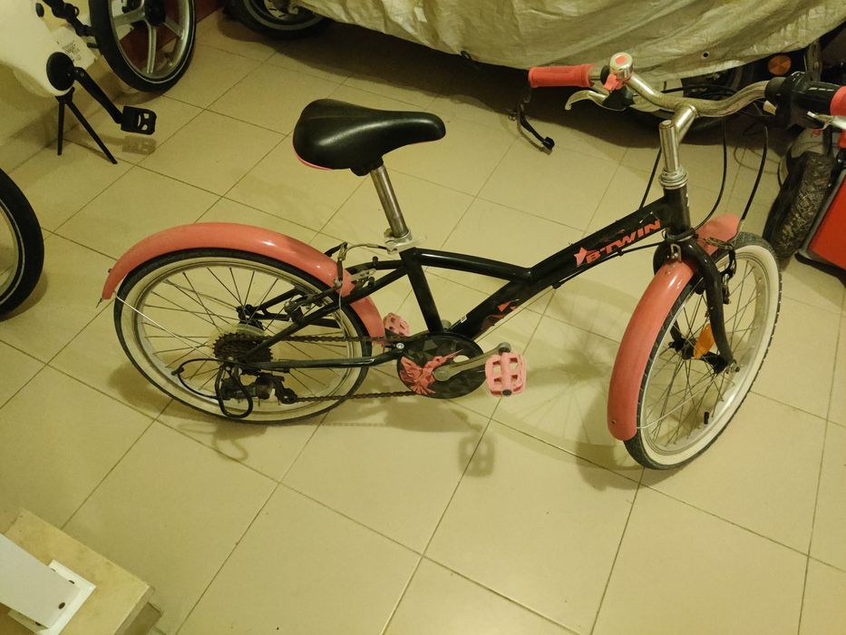 Bicicleta de menina