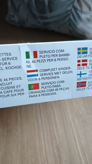 Jogo Serviço de cozinha p criança c 45 peças.