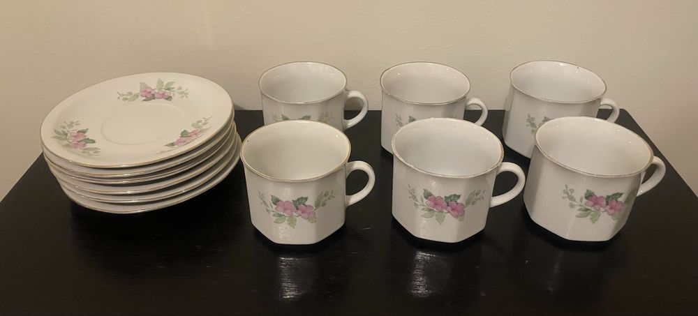 Conjunto café de louça chinesa antiga (6 chavenas + 6 pires)