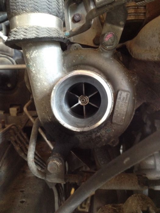 Турбіна на Мітсубісі паджеро вагон Mitsubishi Pajero Wagon 4 3.2diesel