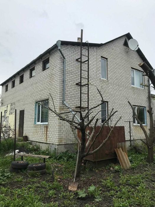 Продаётся великолепный дом в частном секторе на Баварии.