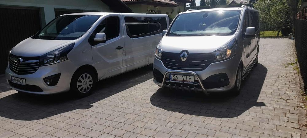 Przewóz osób z licencjonowanym kierowcom /wynajem busa