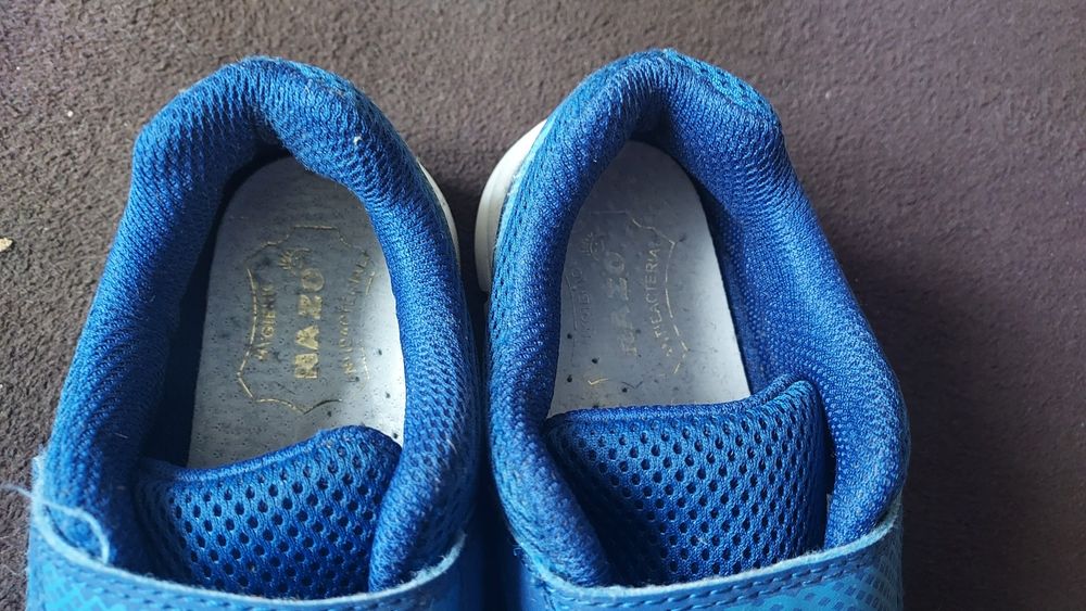 Buty sportowe, adidaski martes r. 30