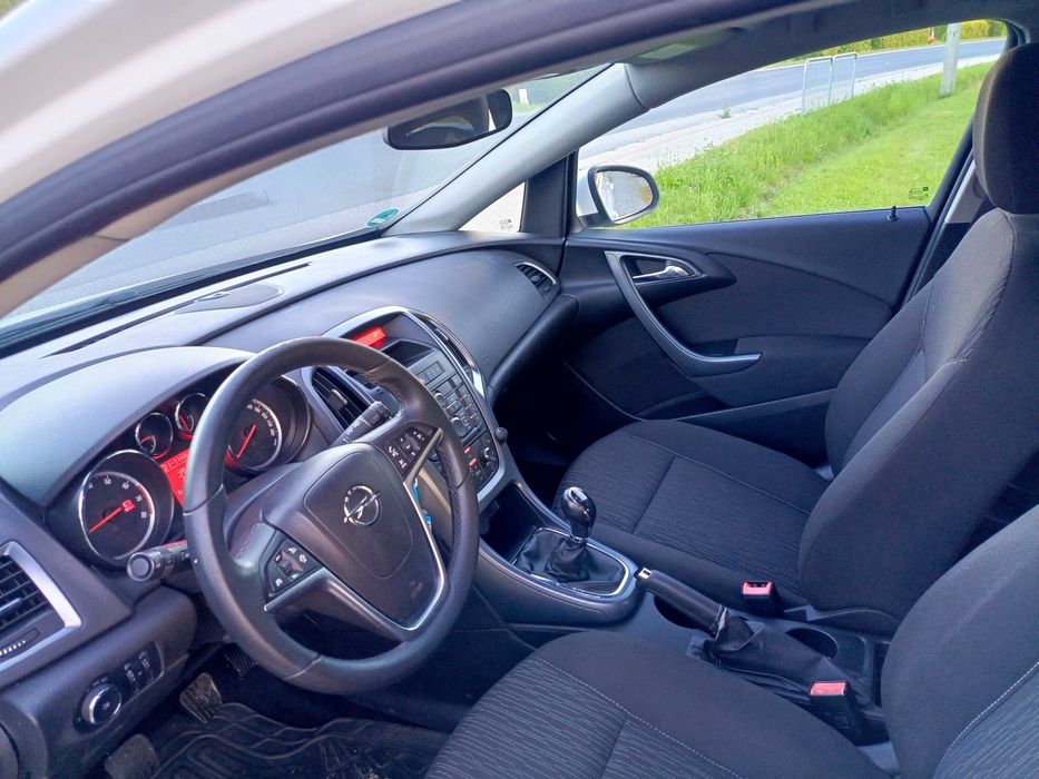 Opel Astra 1.4 B lift