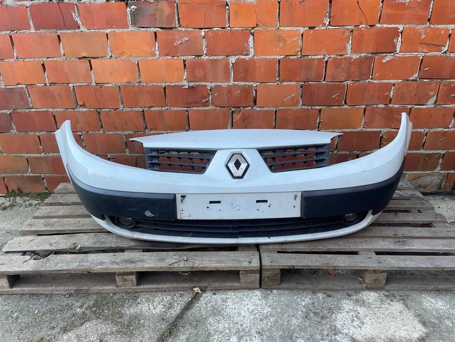Бампер передній Renault Megan 2 Scenic Рено Меган Сценік Сценик