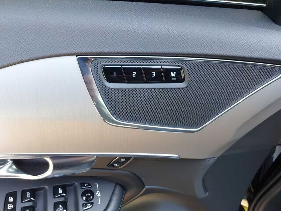 Volvo XC90 T5 Momentum      2022