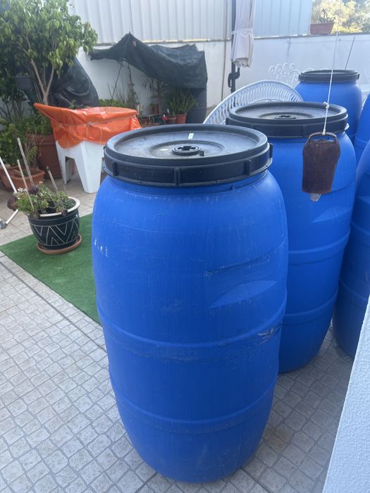 Bidons de 200 litros
