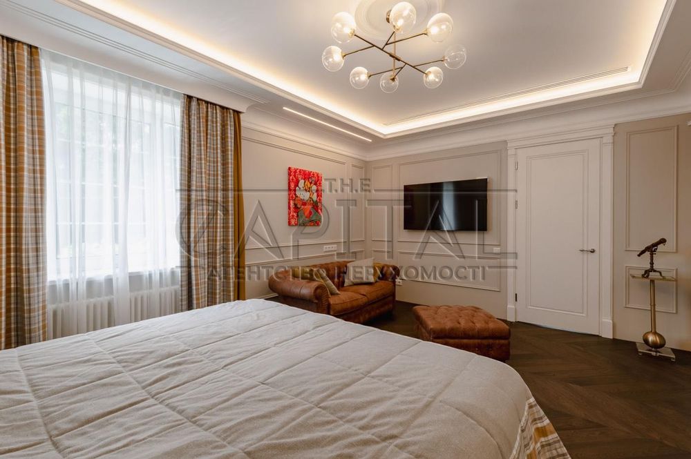 Продаж автономного будинку в Гатному - 192 м², 12 соток, басейн, геотермальне опалення  Пропонується до продажу якісний сімейний будинок у Гатному