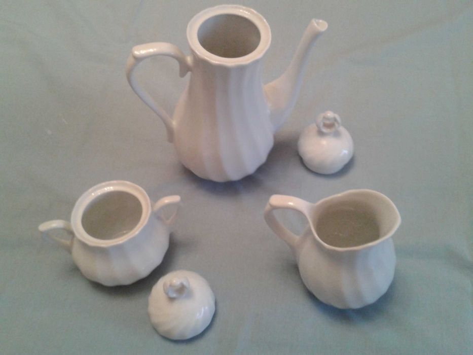 3 PEÇAS serviço de chá, porcelana branca Quinta Nova +1 lembrança