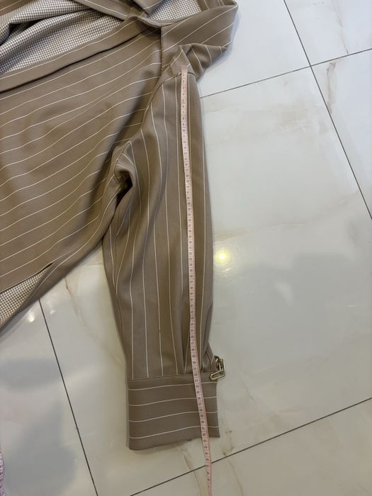 Костюм з шортами та піджаком S