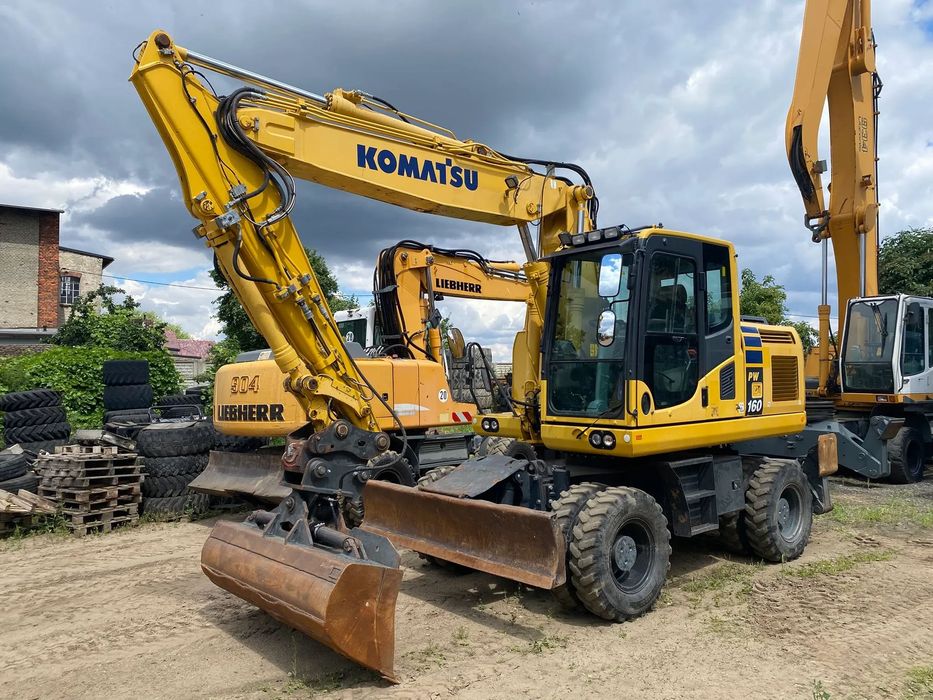 Komatsu PW160-10, 2017 ROK, PODPORY + PŁUG, DŁUŻSZY ZASIĘG,  17500 kg Meiller, 2 Łyżki, Centr. Smarowanie, Bez Adblue i DPF-a