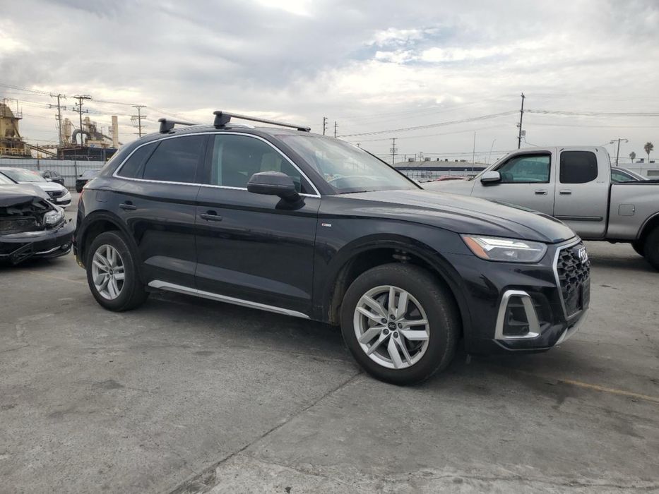 Audi Q5 2023 рік