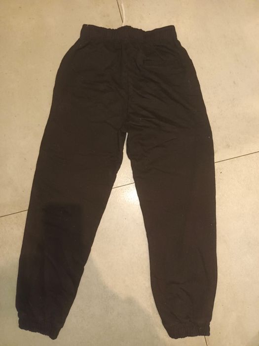 Spodnie dresowe Bershka  10-12 lat