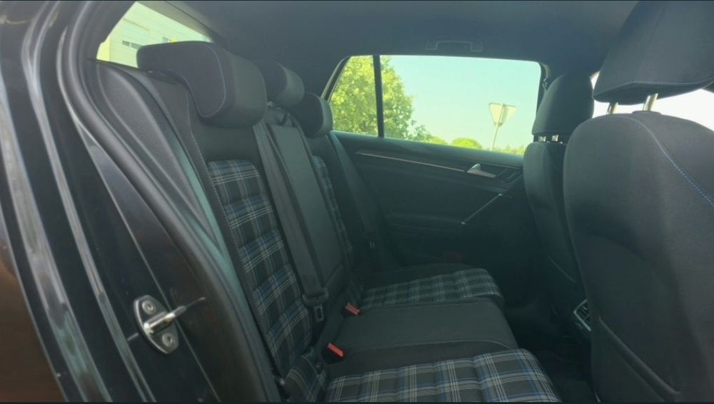 Volkswagen Golf GTE 1.4 Hybrido plug-in