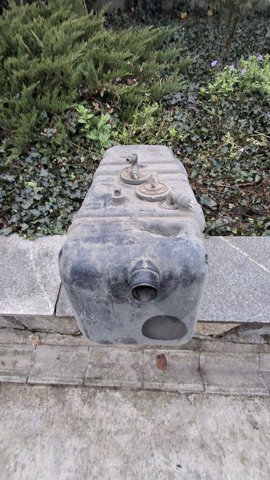 Топливний бак Газель