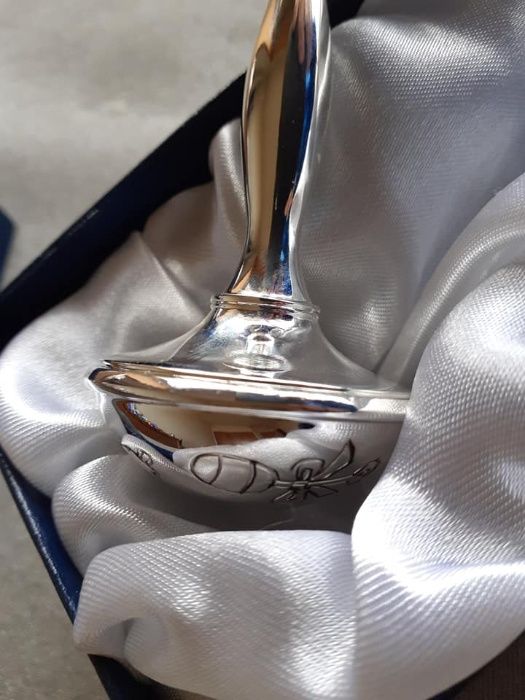 Guizo em casquinha de prata