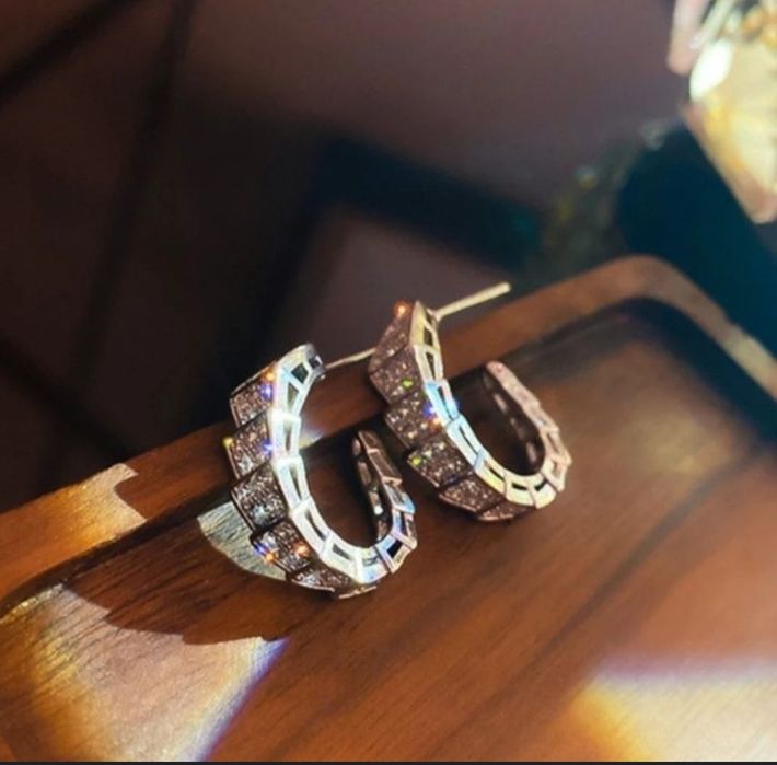 Кольца  серьги браслеты  Bulgari Serpenti Viper "Змея"