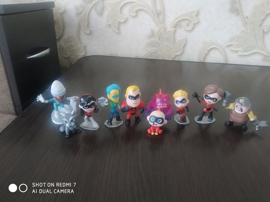 Фігурки супер сімейка