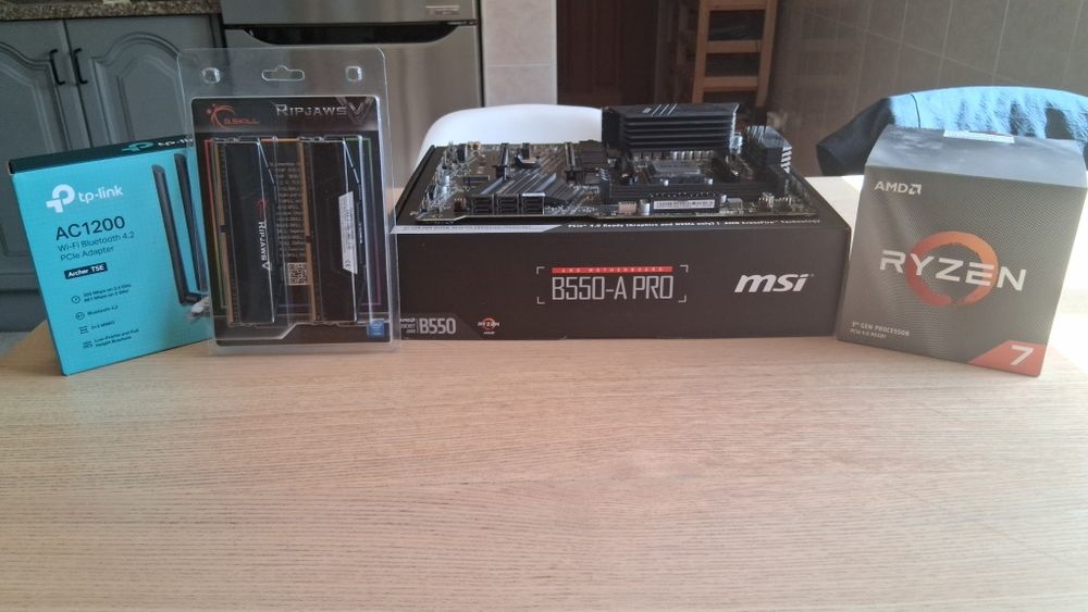 Bundle Upgrade: Ryzen 7 3800X + MSI B550-A PRO  + Wi-Fi/BT + 16GB RAM 3600mHz  [Negociável]