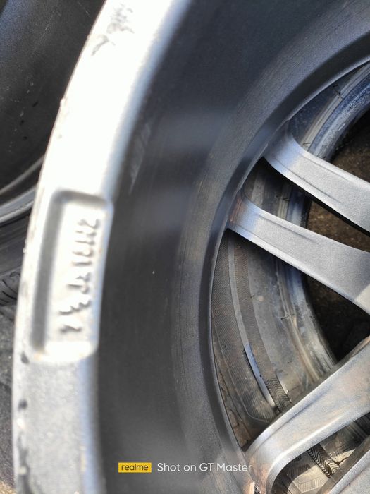 Felgi aluminiowe DEZENT 7.5JX18 5X108