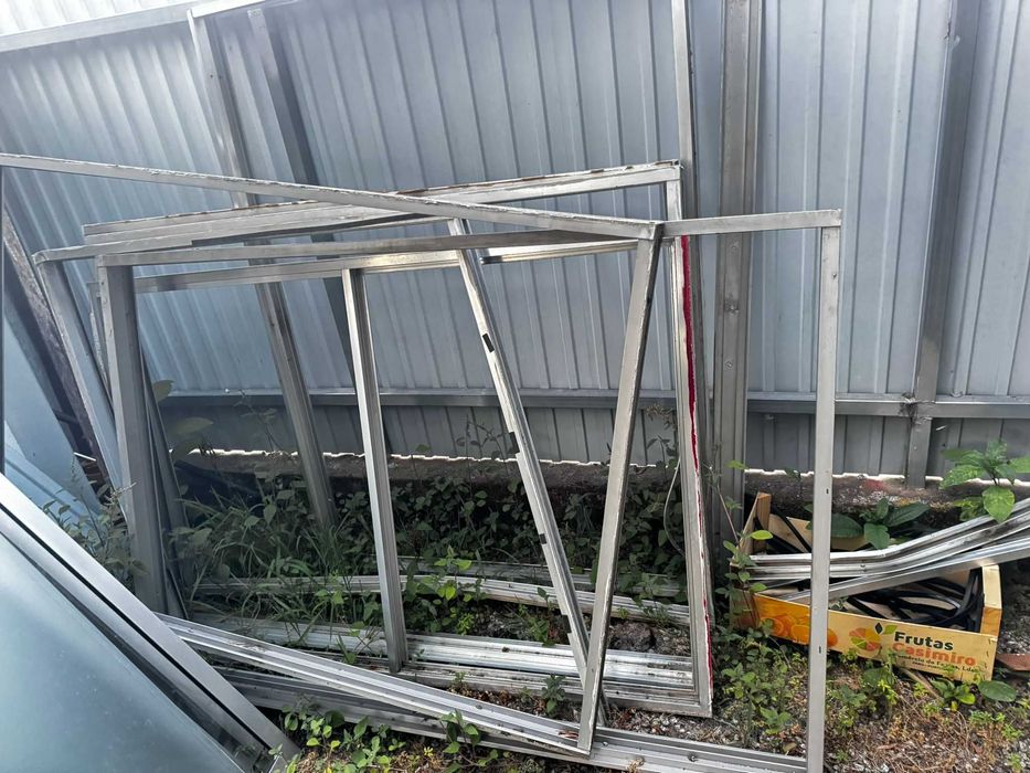 5 janelas de alumínio usadas