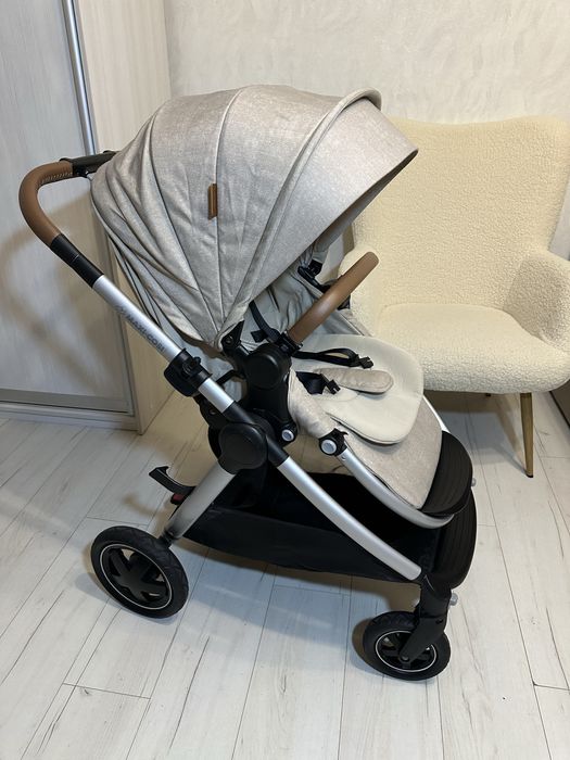 Коляска Maxi Cosi
