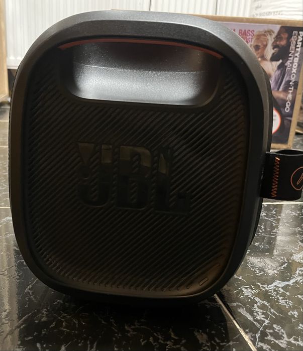 Колонка JBL on the go