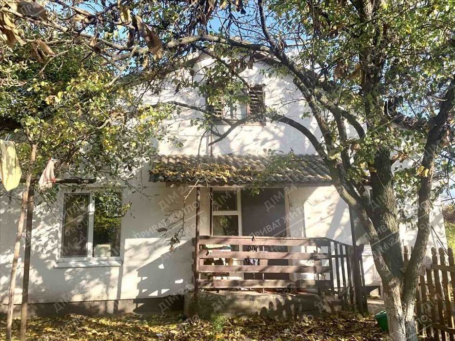 Будинок із земельною ділянкою 1 га, неподалік від міста Решетилівка