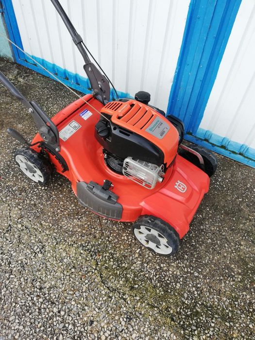 Corta relva Husqvarna excente estado