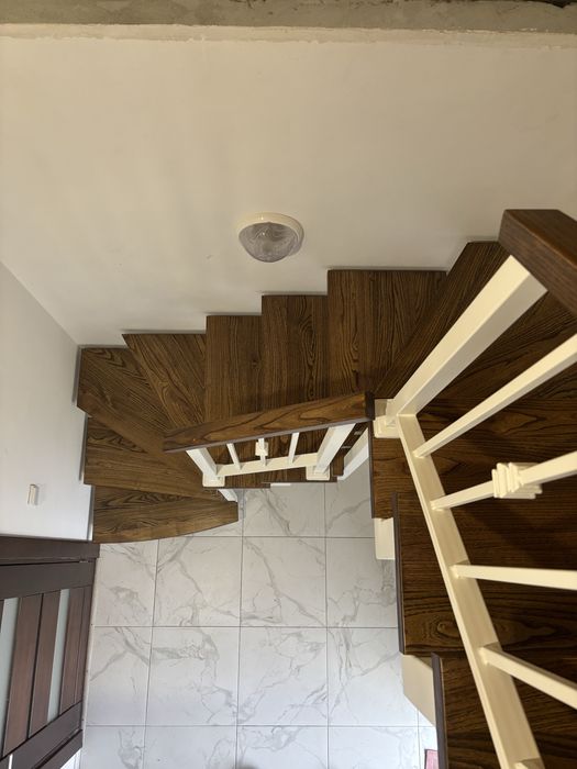 Сходи, металокаркас!