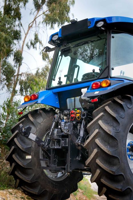 Trator Solis S75 XL Cabinado (Novo) C/Carregador Frontal SOLIS