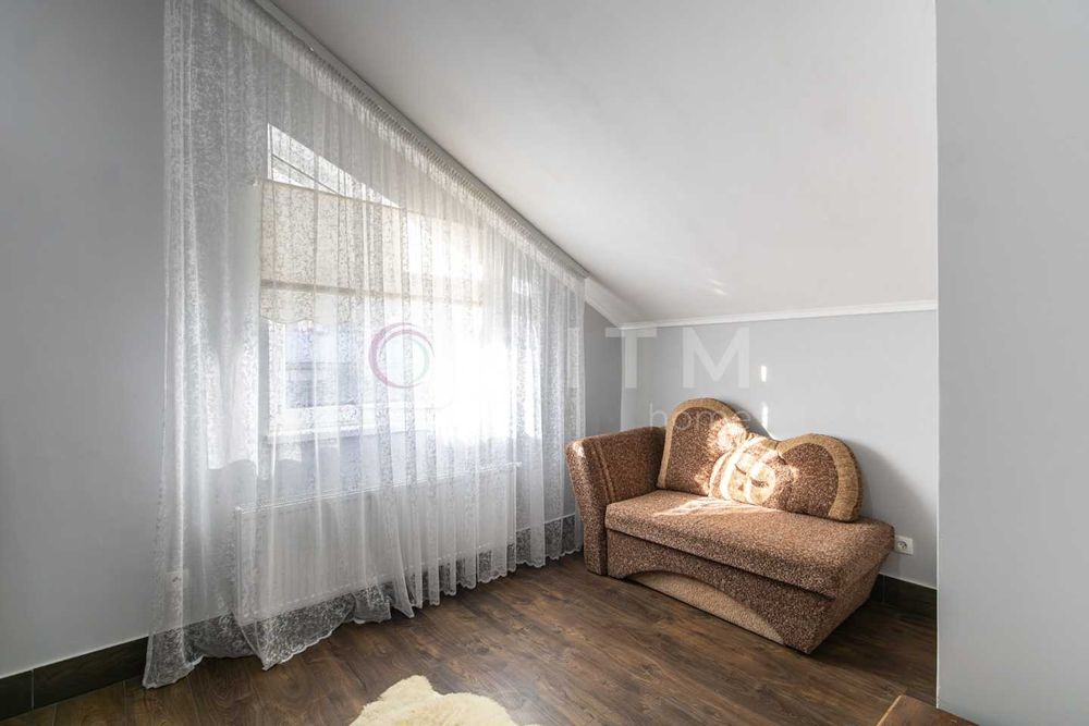 Оренда стильного напівособняка в самому центрі міста