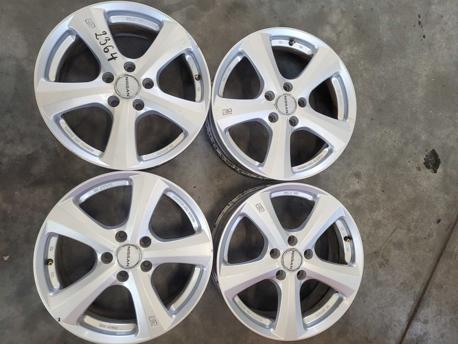 Felgi alumniowe nissan r 17 komplet 5 x 114,3