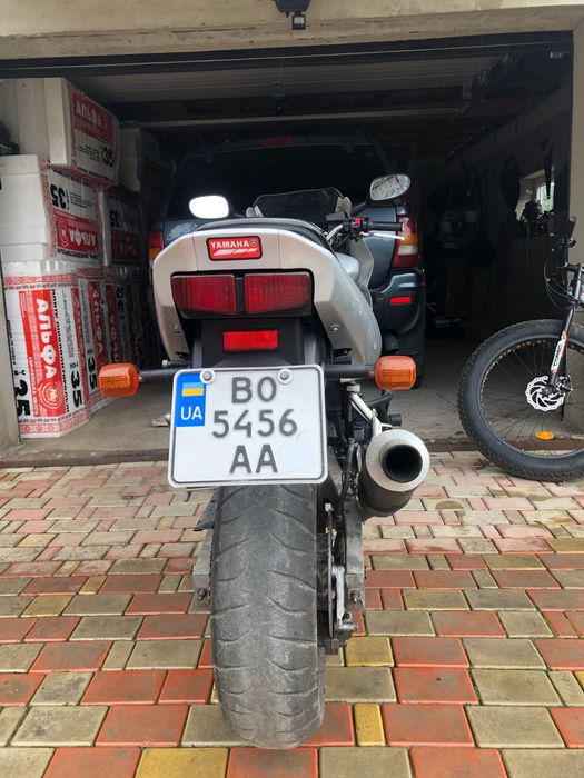 Спортбайк Yamaha fazer fzs 600