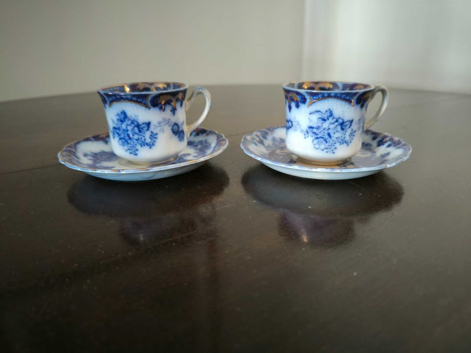 Chávenas fainça inglesa azul borrão, "Shangai Trade Mark England"